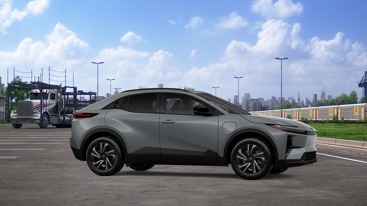 2026 Toyota C-HR SE - Photo 26