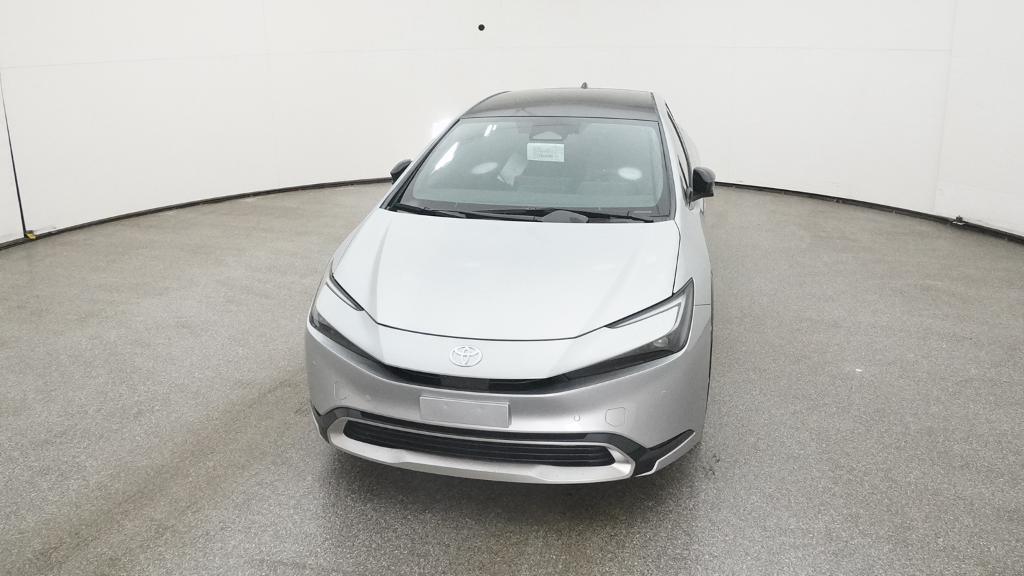 2026 Toyota Prius Plug-in Hybrid XSE Premium - Photo 11