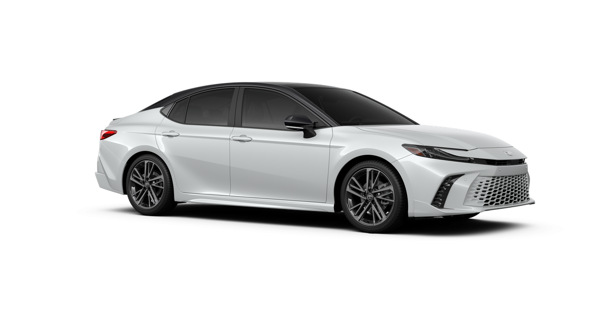 2026 Toyota Camry XSE - Photo 14