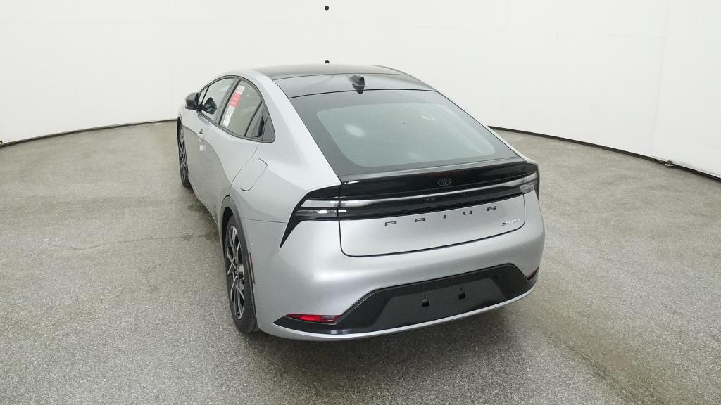 2026 Toyota Prius Plug-in Hybrid XSE Premium - Photo 18