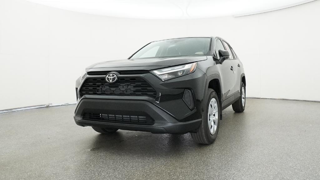 2025 Toyota RAV4 LE photo 3