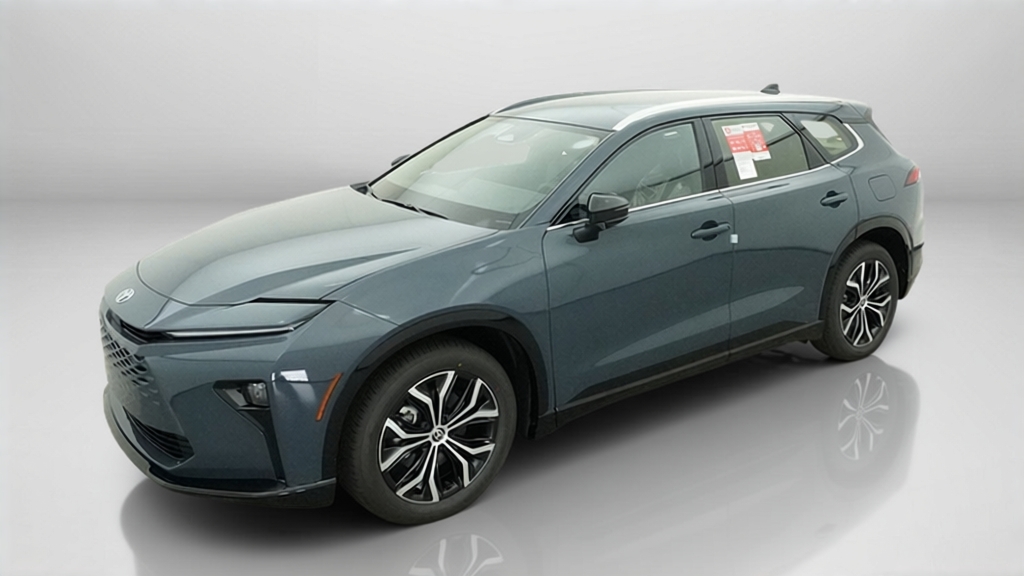 2026 Toyota Crown Signia XLE XLE All-Wheel Drive