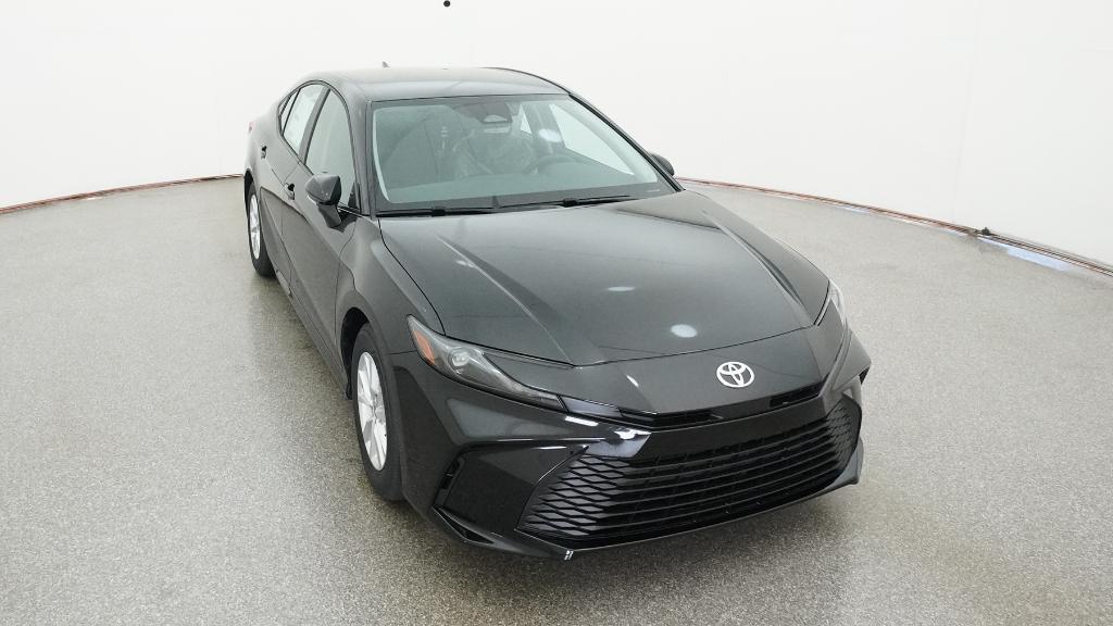 2026 Toyota Camry LE photo 2