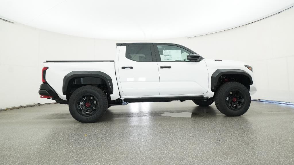 2025 Toyota Tacoma TRD Pro - Photo 24