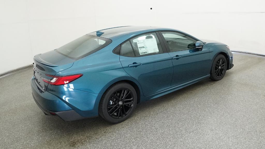2026 Toyota Camry SE photo 16