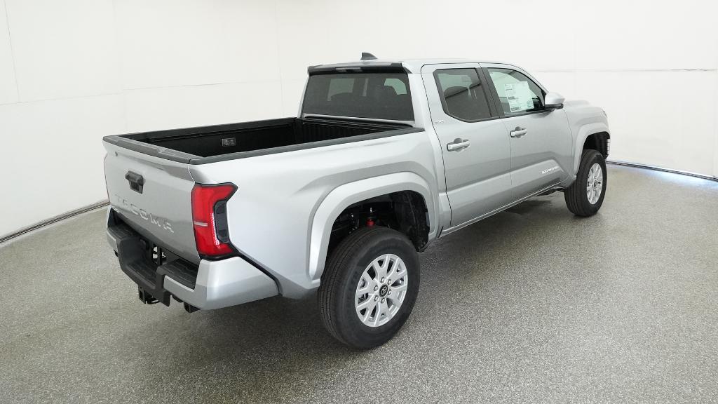 2026 Toyota Tacoma SR5 - Photo 10