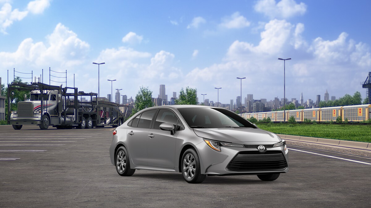 2026 Toyota Corolla LE photo 3