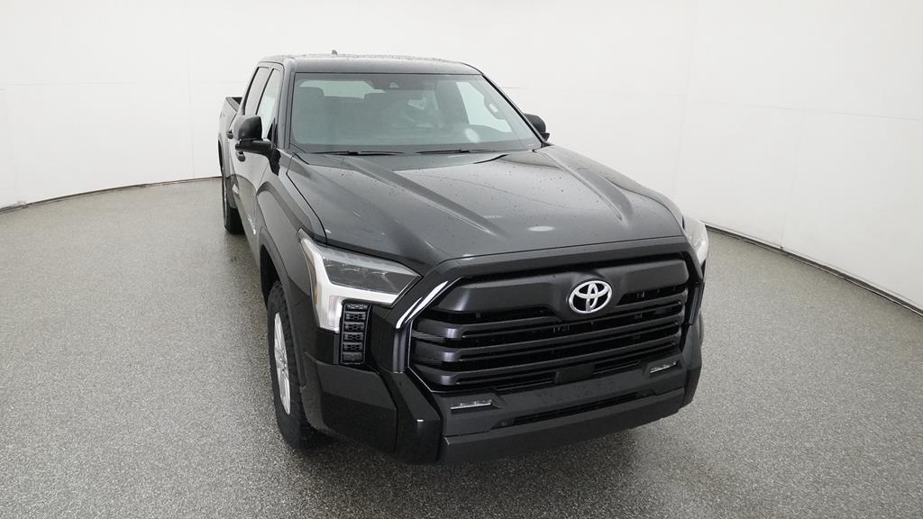 2025 Toyota Tundra SR5 - Photo 33