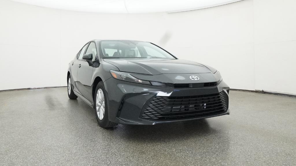 2026 Toyota Camry LE photo 2