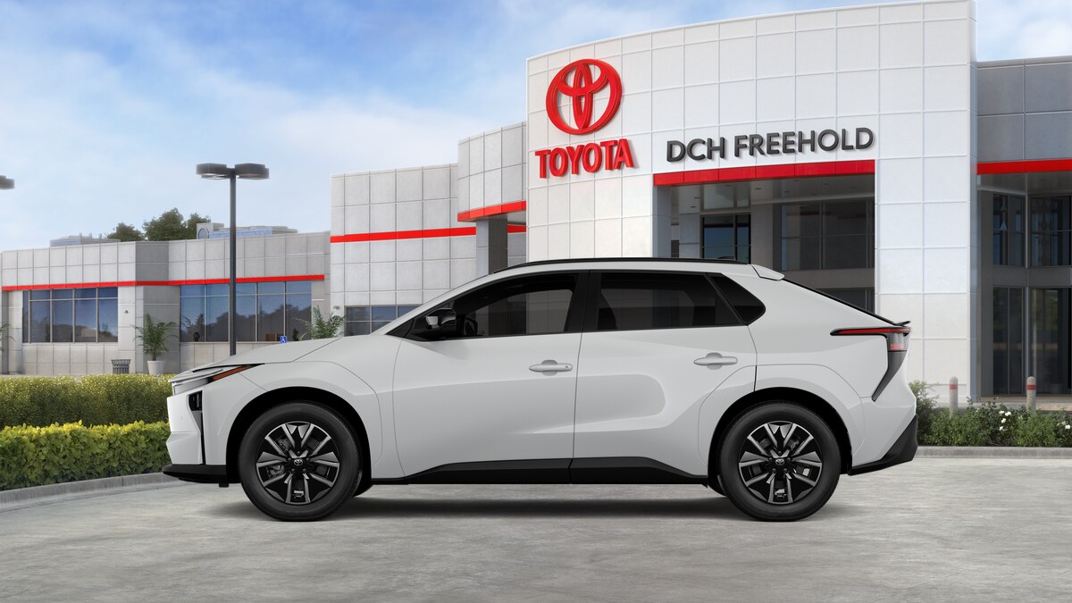 2026 Toyota bZ XLE - Photo 46