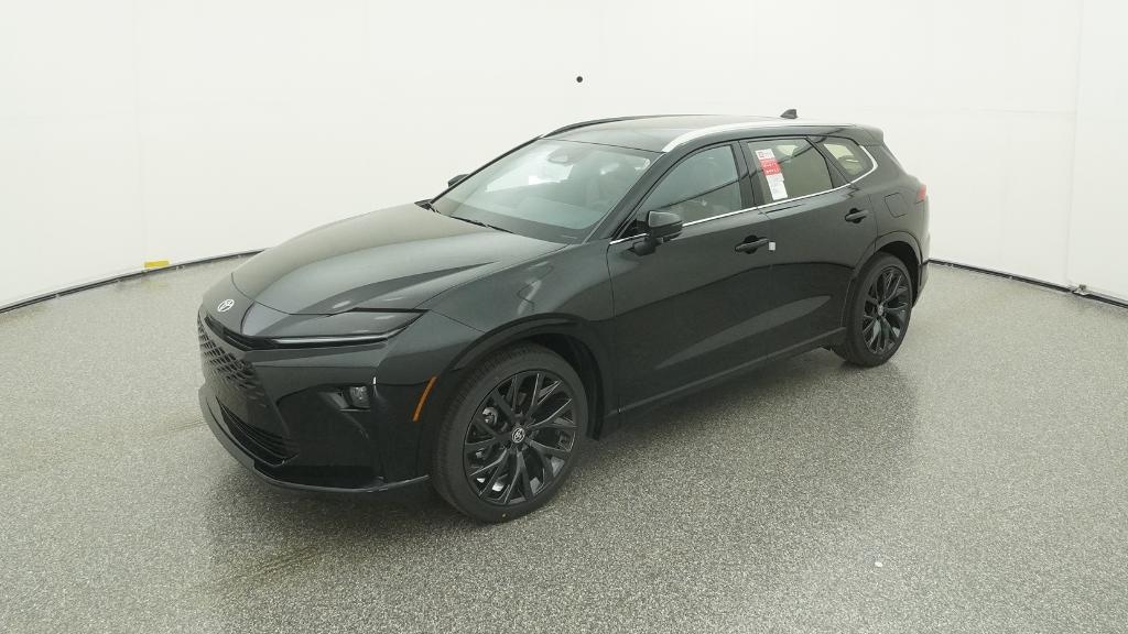 New 2025 Toyota Crown Signia Limited LIMITED