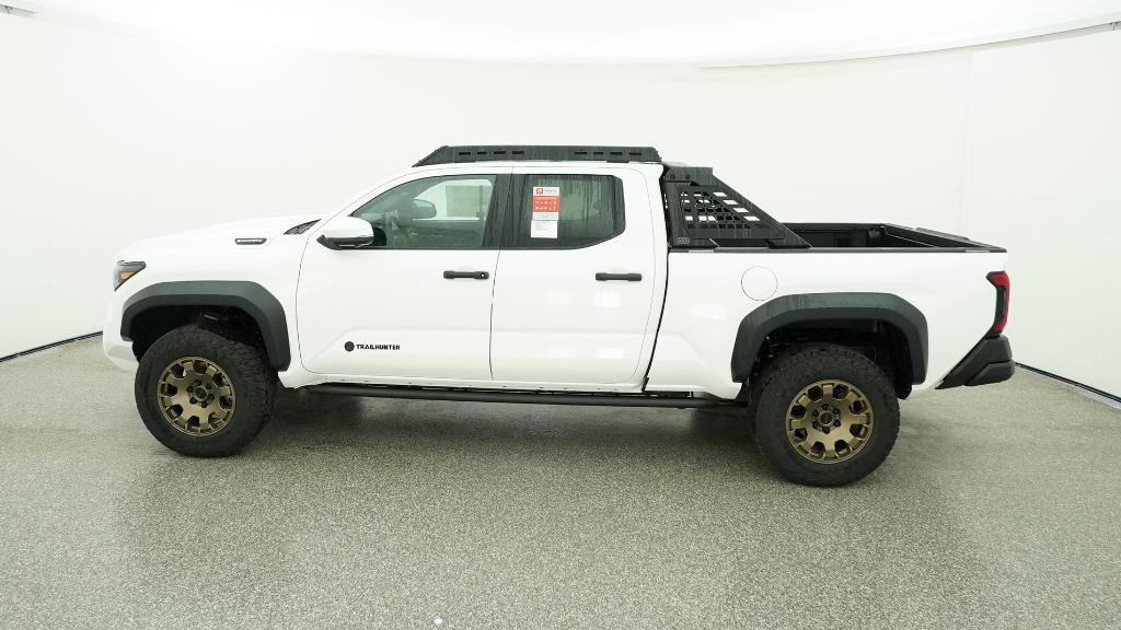 2025 Toyota Tacoma Trailhunter - Photo 13