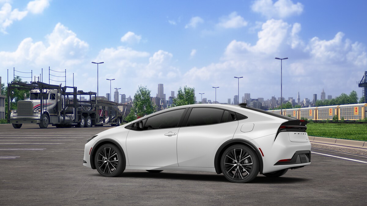 2027 Toyota Prius XLE XLE