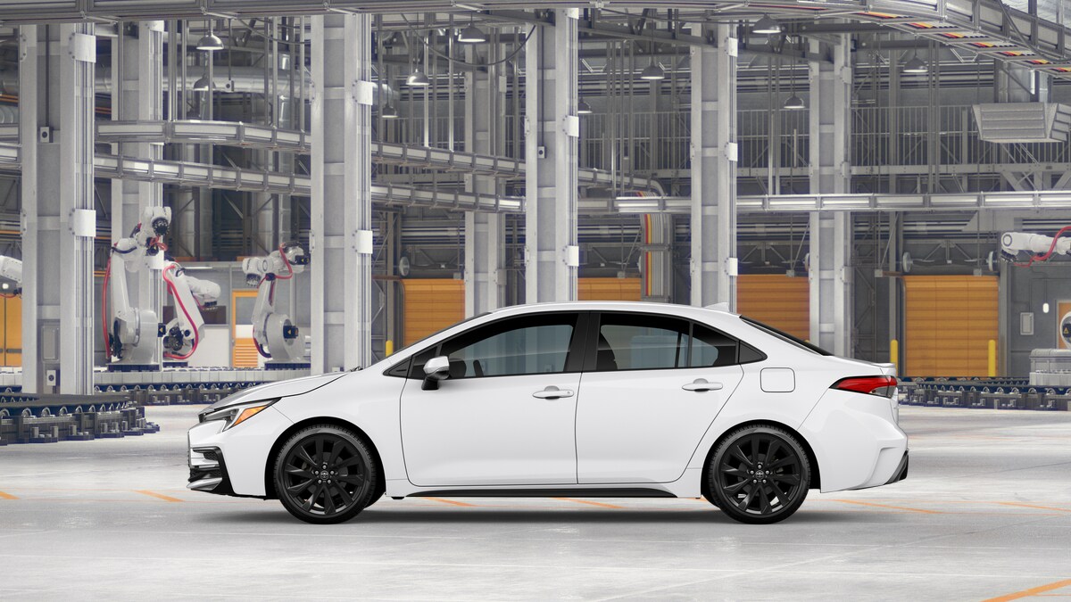 2026 Toyota Corolla SE photo 3