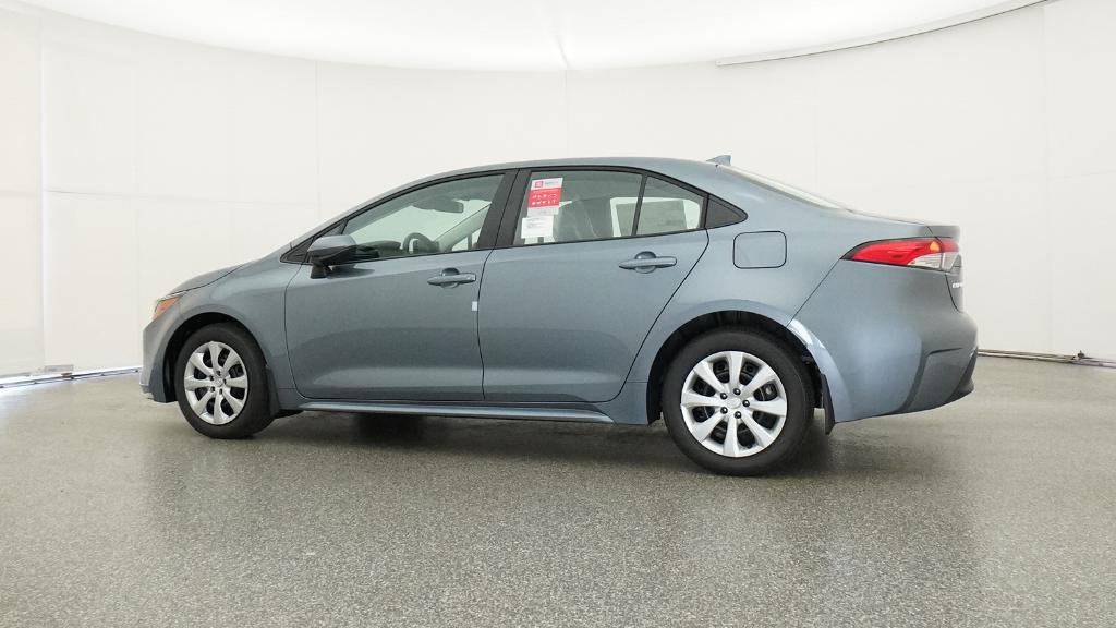 2026 Toyota Corolla LE photo 4