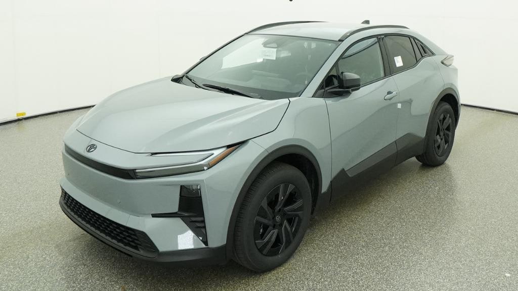 New 2026 Toyota C-HR SE SUV