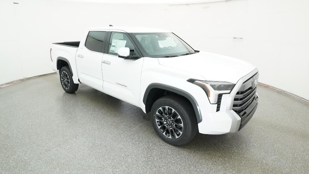 New 2026 Toyota Tundra Limited LIMITED CREWMAX 5.5