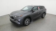 2025 Toyota Highlander Hybrid XLE XLE AWD