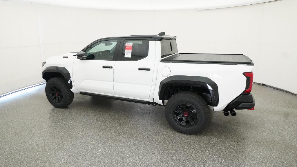 2025 Toyota Tacoma TRD Pro - Photo 32