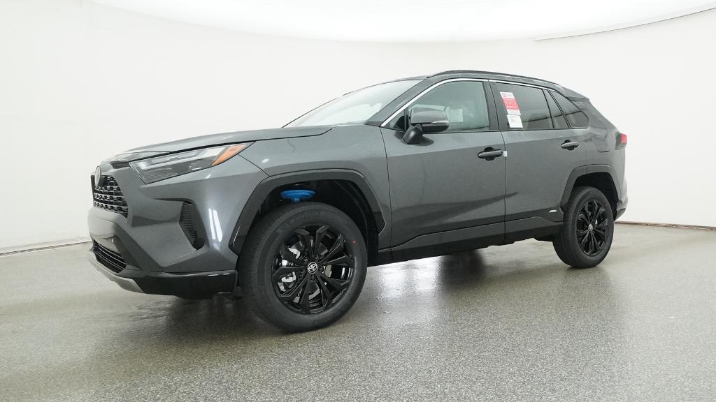 2025 Toyota RAV4 Hybrid SE photo 4