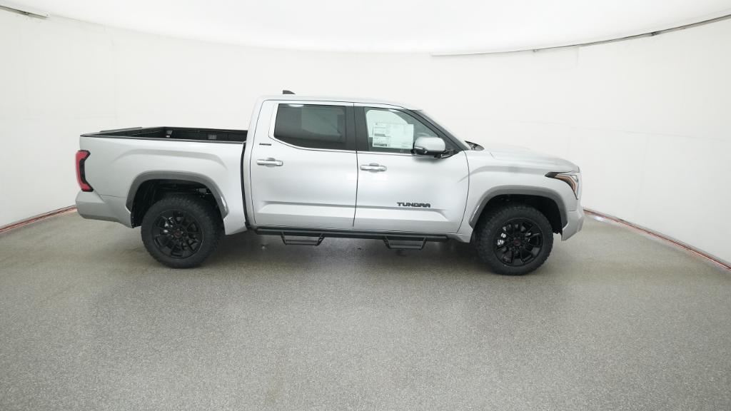 2026 Toyota Tundra Limited - Photo 8