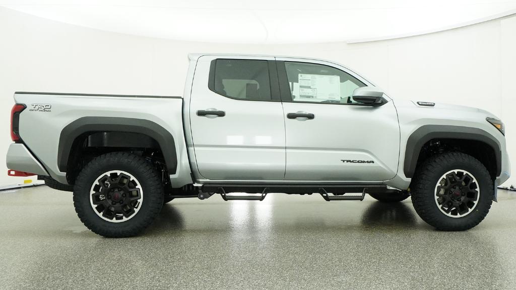 2026 Toyota Tacoma TRD Off Road - Photo 8
