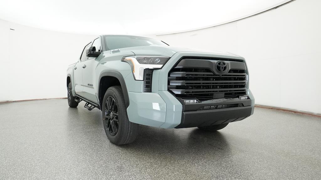 2025 Toyota Tundra Limited - Photo 26
