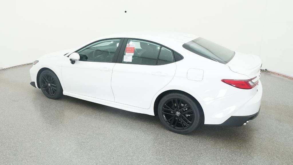 2026 Toyota Camry SE photo 2