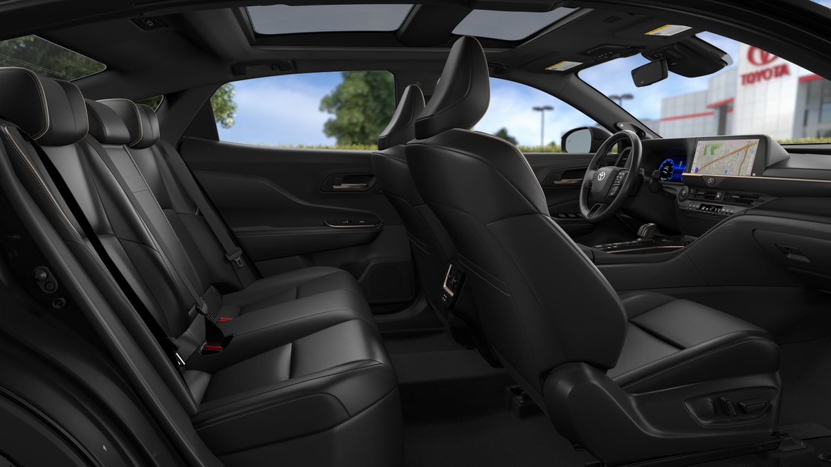 2026 Toyota Crown Limited - Photo 21