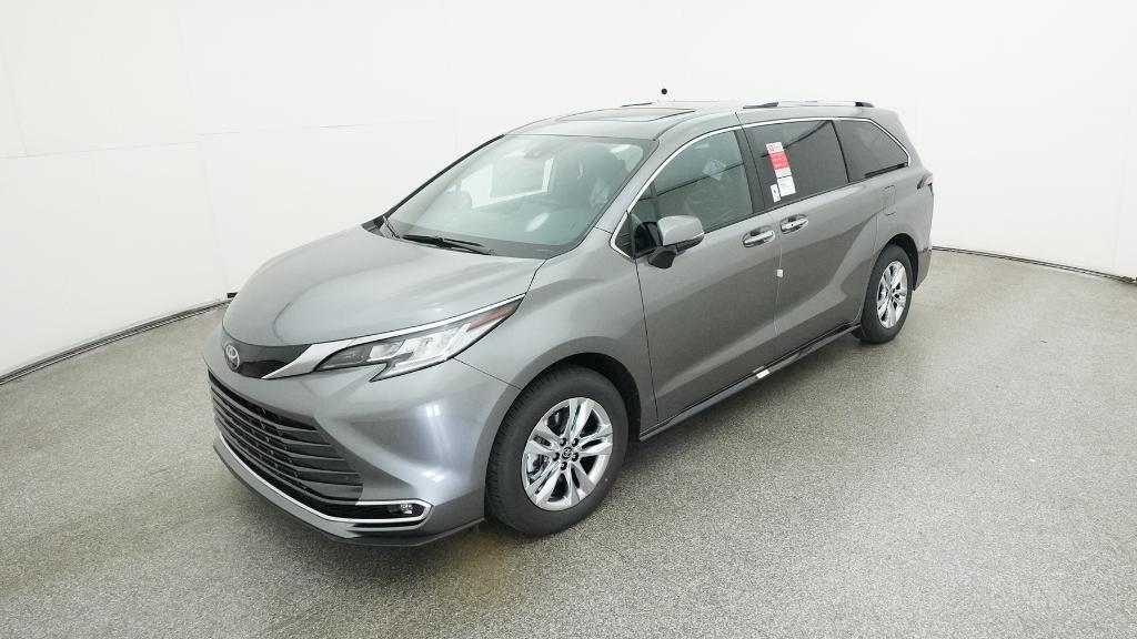 2026 Toyota Sienna Limited's photo