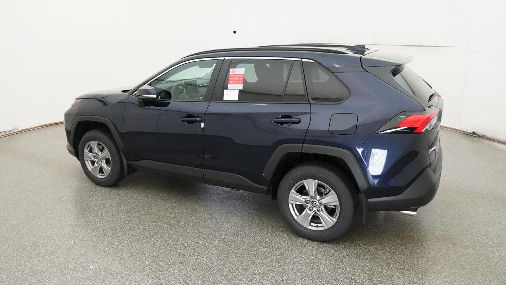 2025 Toyota RAV4 XLE photo 2