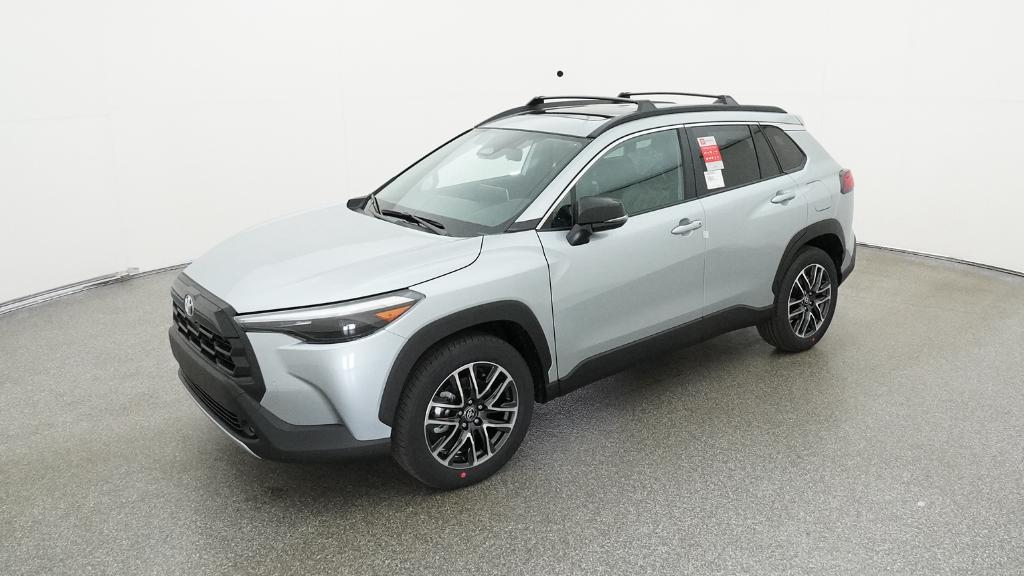 2026 Toyota Corolla Cross XLE's photo