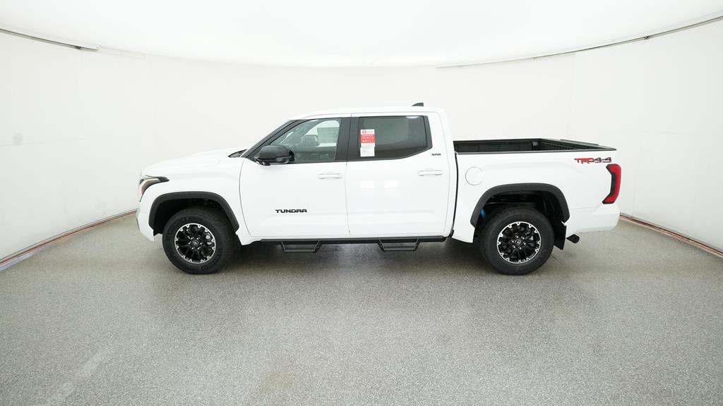 2025 Toyota Tundra SR5 - Photo 32