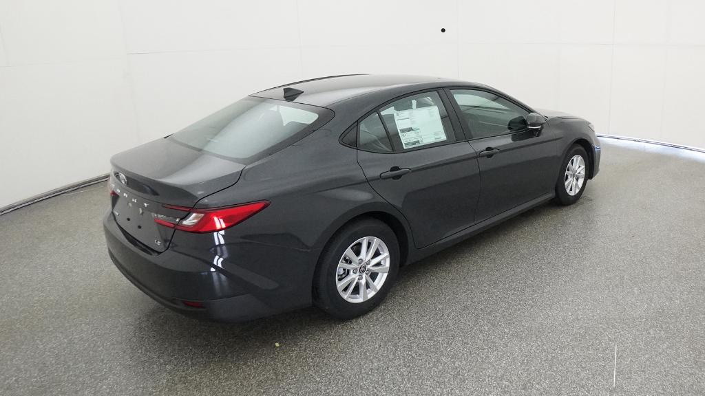 2026 Toyota Camry LE photo 2