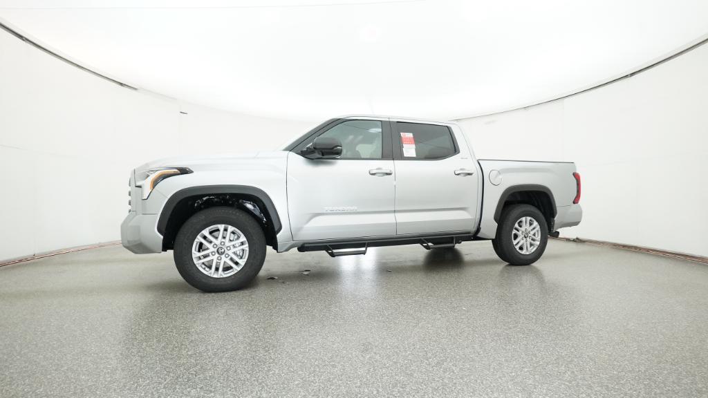 2026 Toyota Tundra SR5 photo 4