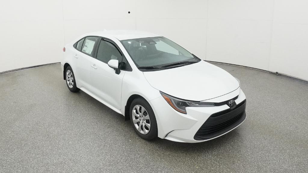 2026 Toyota Corolla LE photo 4