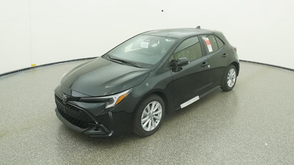 2026 Toyota Corolla Hatchback SE's photo