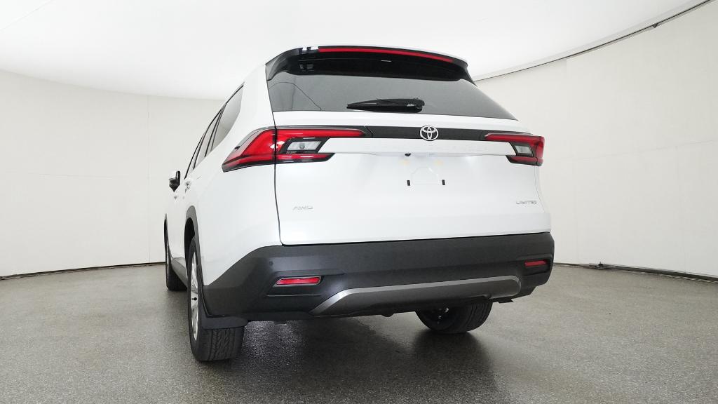 2026 Toyota Grand Highlander Limited photo 2