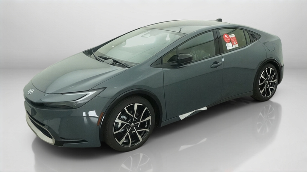  Toyota Prius Plug-in Hybrid