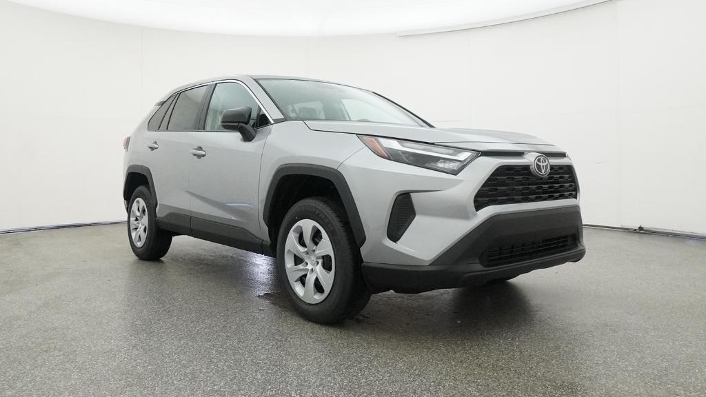 2025 Toyota RAV4 LE photo 2