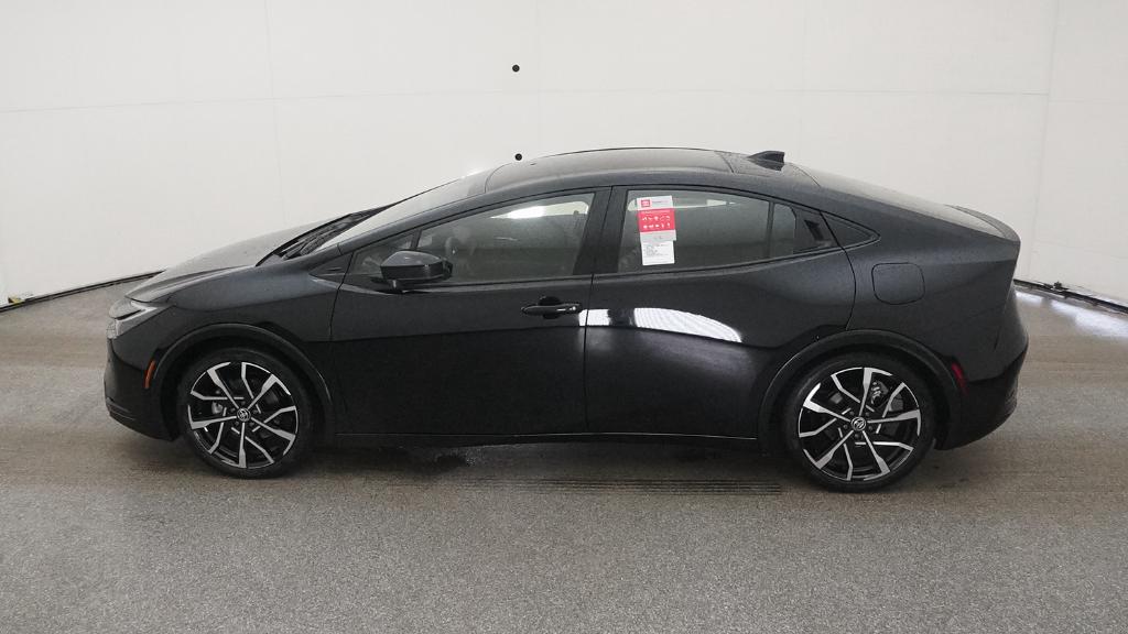 2026 Toyota Prius Plug-in Hybrid Hatchback 