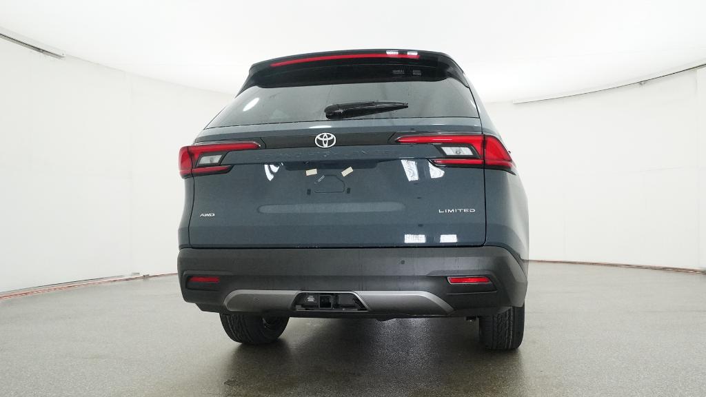 2026 Toyota Grand Highlander Limited photo 4