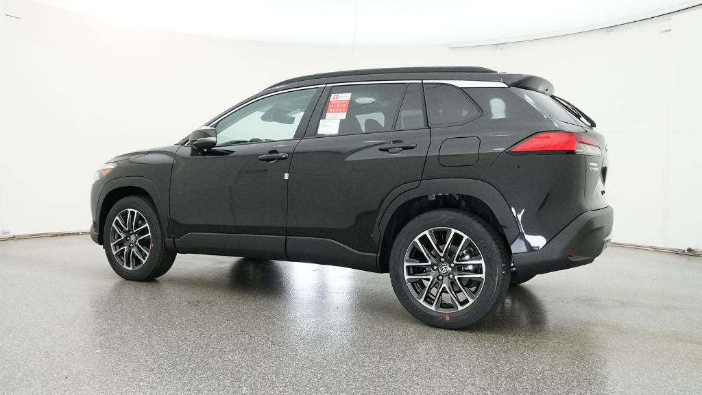 2026 Toyota Corolla Cross XLE photo 4