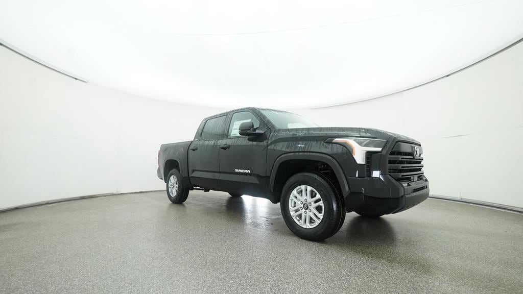 2025 Toyota Tundra SR5 - Photo 23