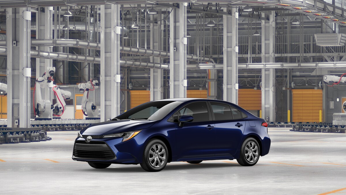 2026 Toyota Corolla LE photo 2
