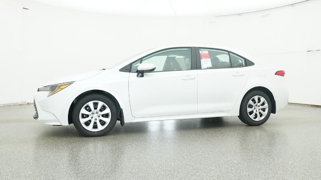 2026 Toyota Corolla LE photo 3