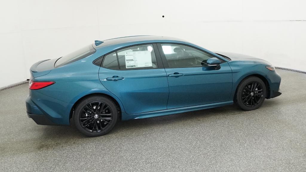 2026 Toyota Camry SE photo 15