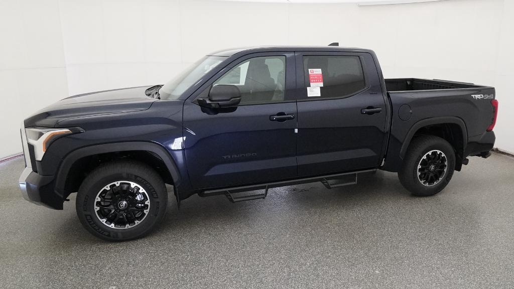 New 2026 Toyota Tundra SR5 SR5 CREWMAX 5.5