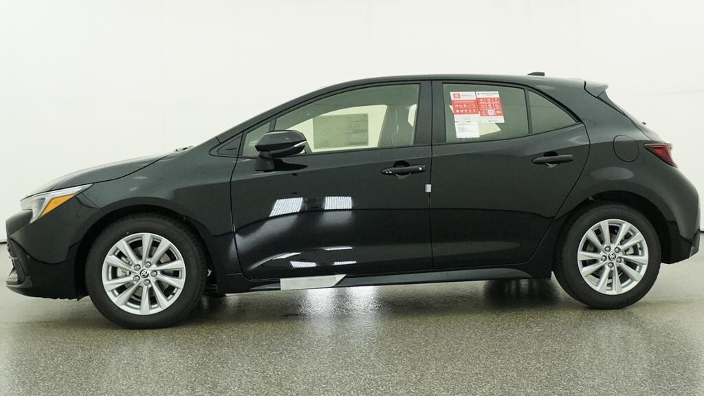 New 2026 Toyota Corolla Hatchback SE Hatchback