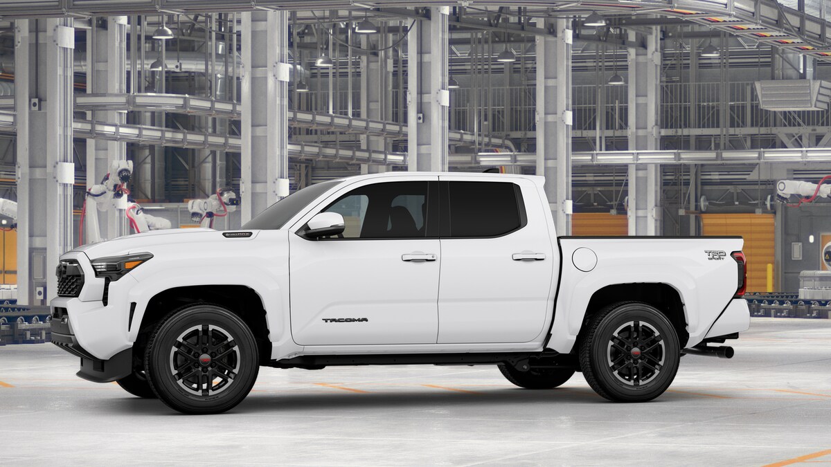 2026 Toyota Tacoma TRD Sport photo 3